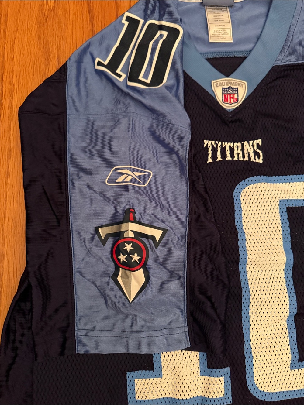 Reebok NFL Navy and Light Blue Tennessee Titans Football Jersey #10 Young Size M - Picture 7 of 11
